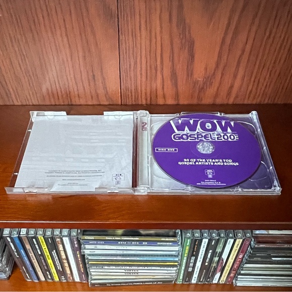 EUC WOW CD “2003” 30 of the years top gospel, singers and songs‼️Only ONE Disc‼️ - Picture 5 of 8